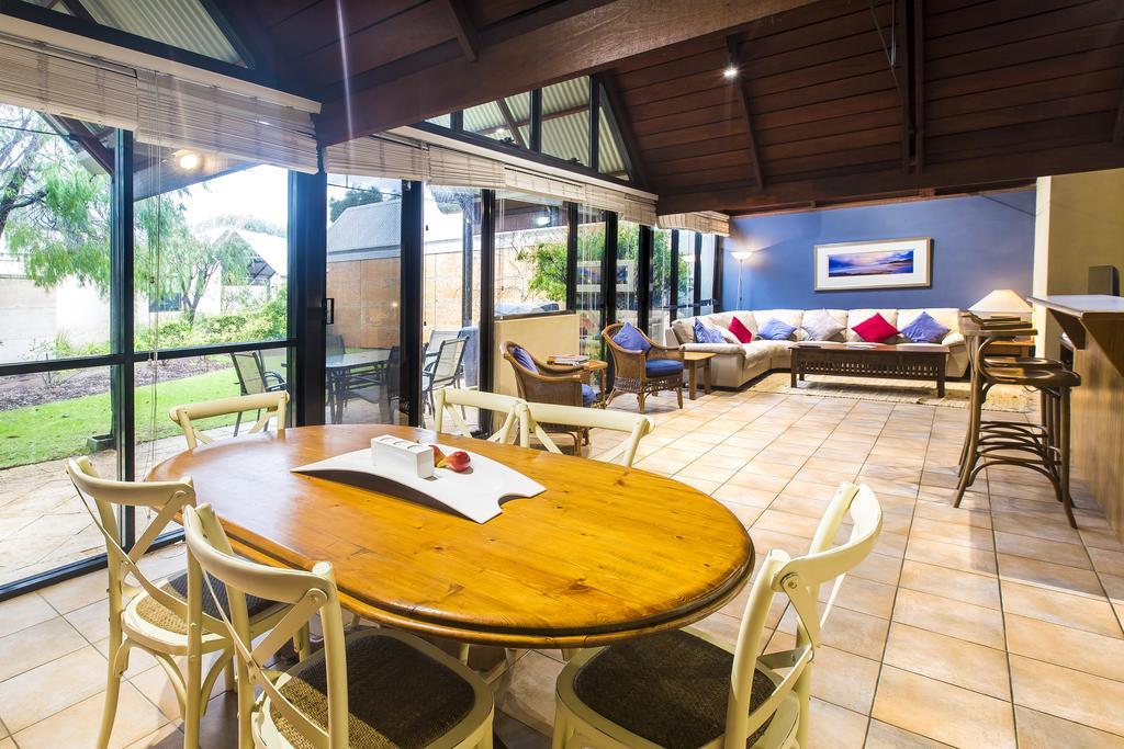 Whalers Cove Villas Dunsborough Oda fotoğraf